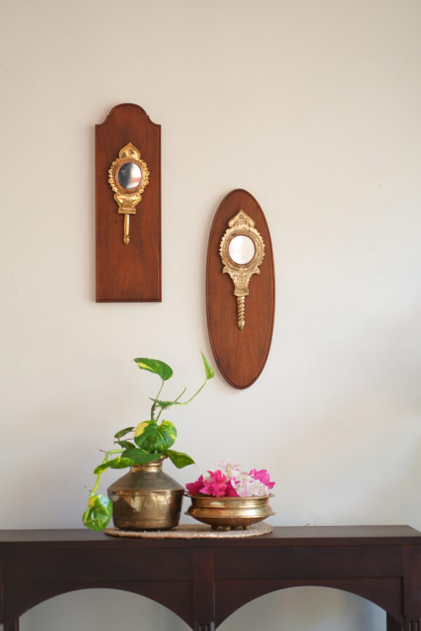 Wooden panel for Aranmula mirror
