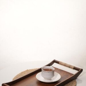 Serving tray