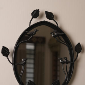 Metallic mirror